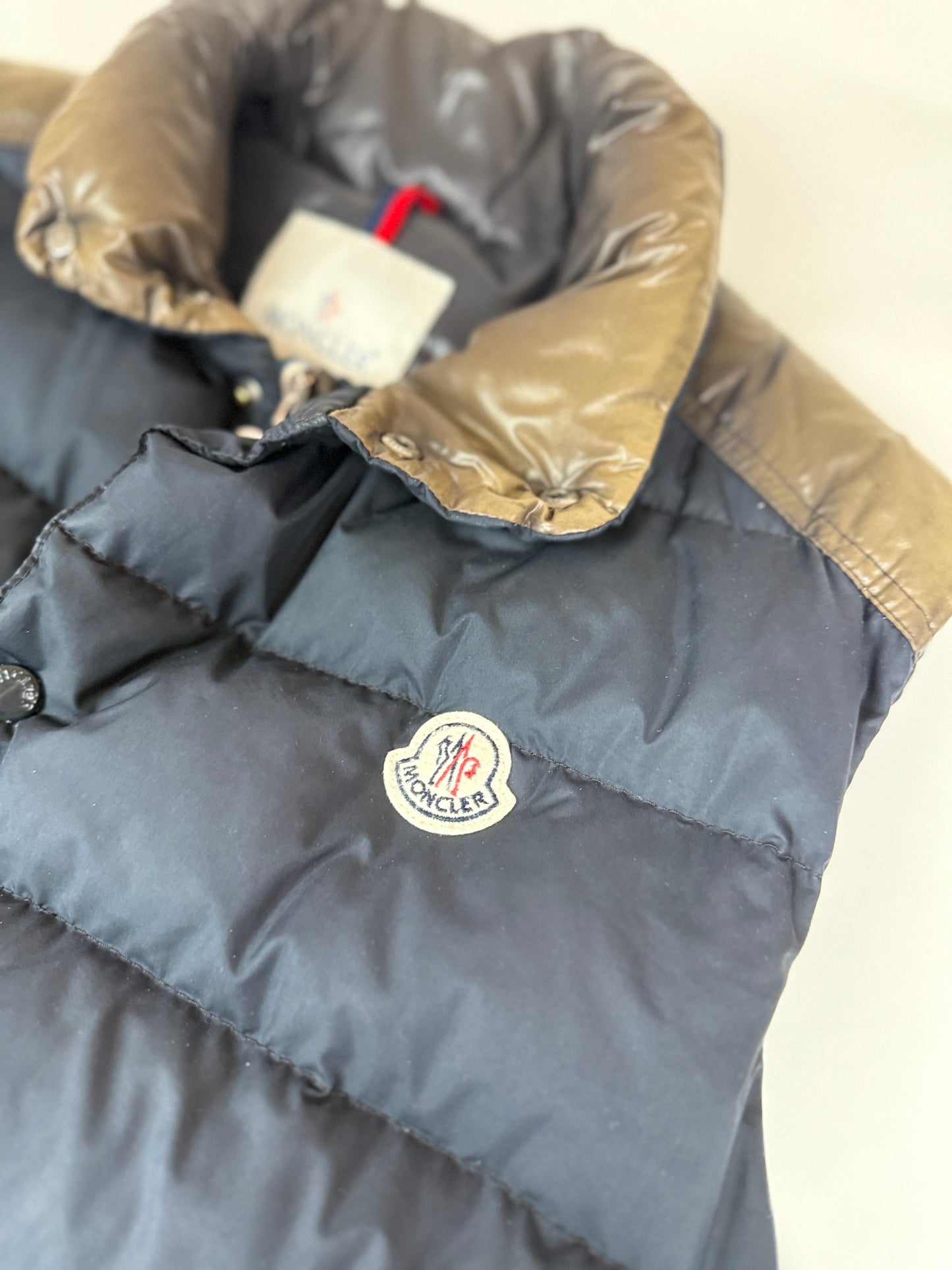Moncler väst Cheval down Gilet